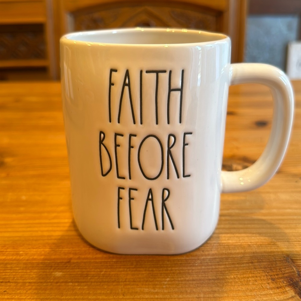 Rae Dunn ‘Faith Before Fear’ Mug NWT